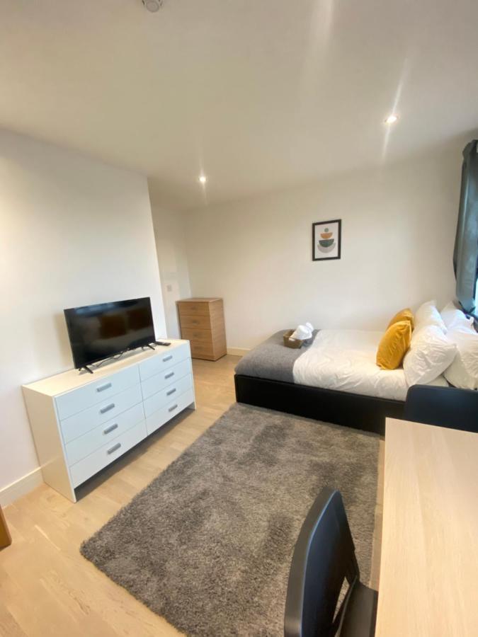 Cozy En-Suite Near Stratford London Exterior photo