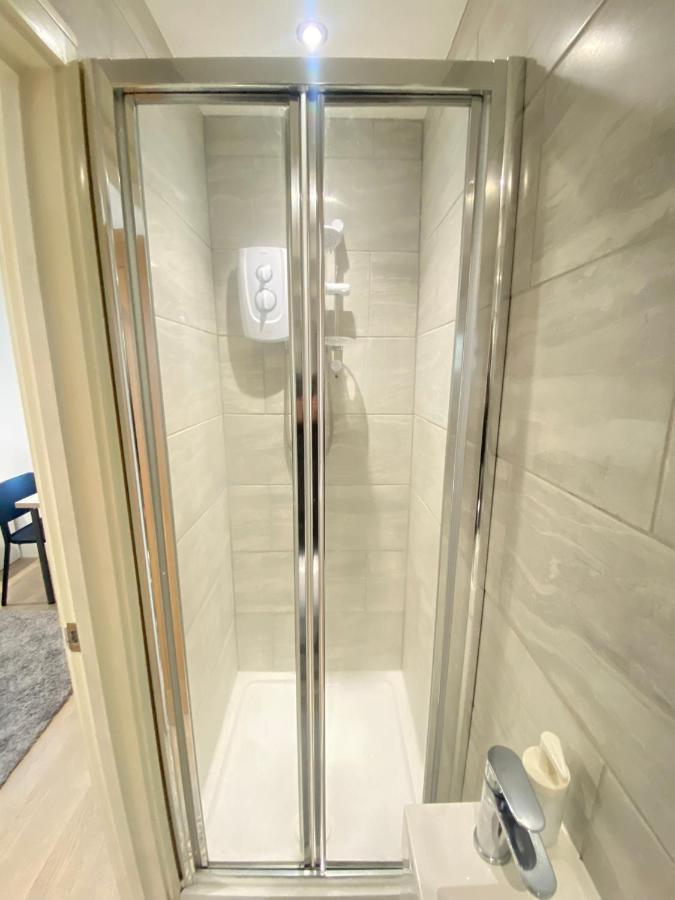 Cozy En-Suite Near Stratford London Exterior photo