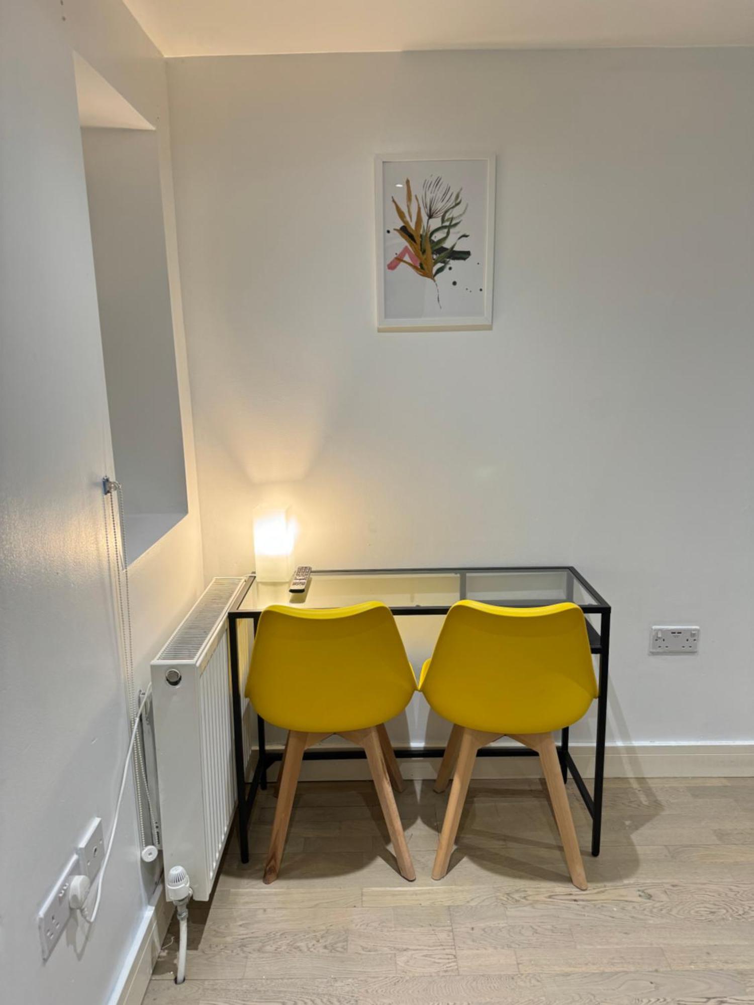 Cozy En-Suite Near Stratford London Exterior photo