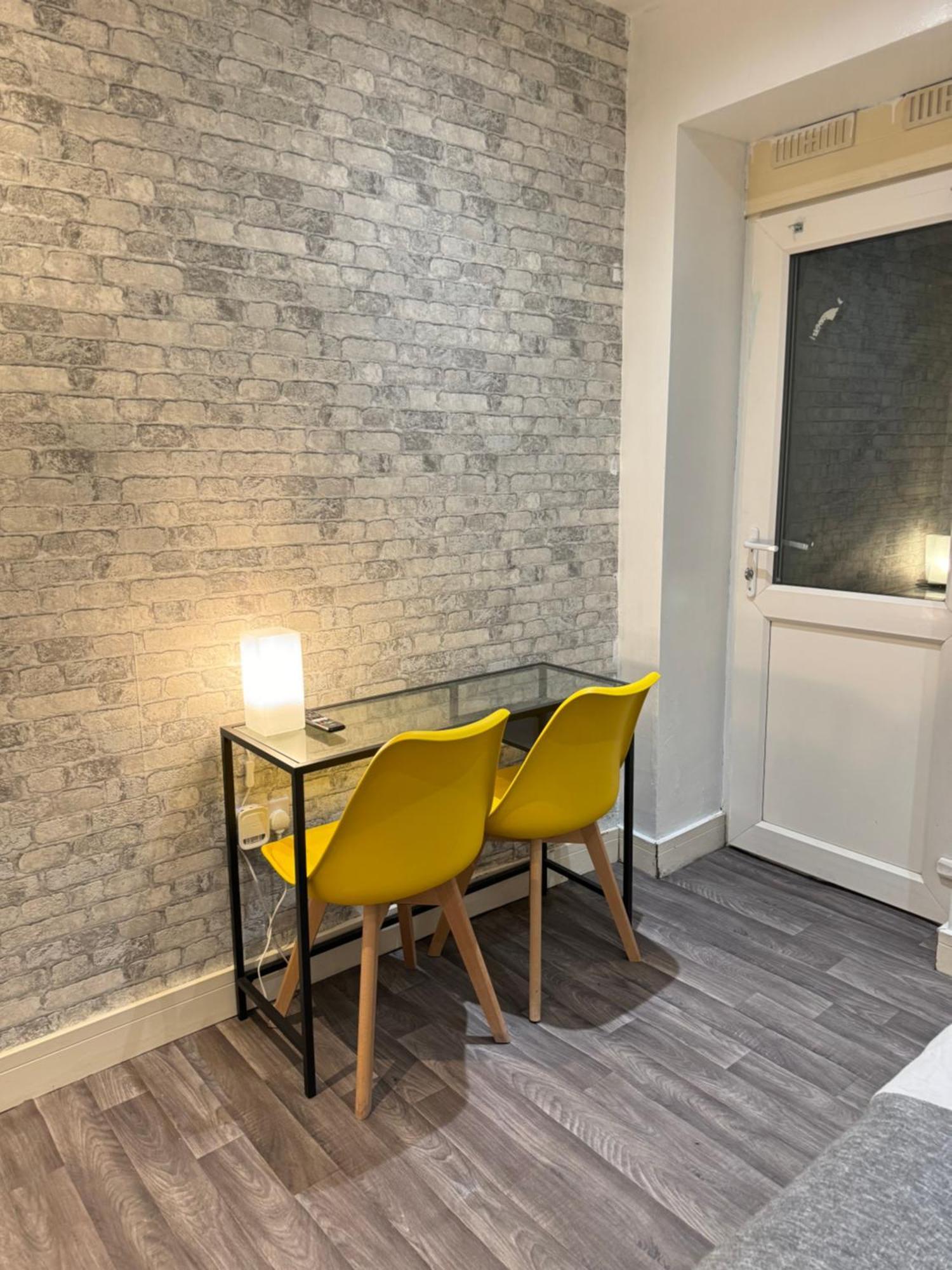 Cozy En-Suite Near Stratford London Exterior photo